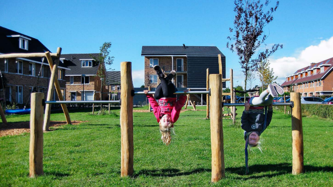 如何确保山西无动力游乐设备的安全管理制度得到严格执行？